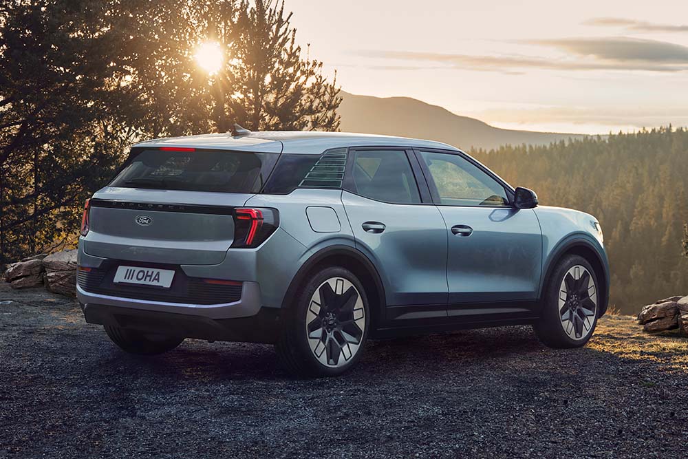 Ford Explorer rear view