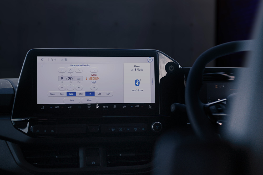 Skjermbildet til instrumentpanelet i Ford Tourneo med lysbrytere.
