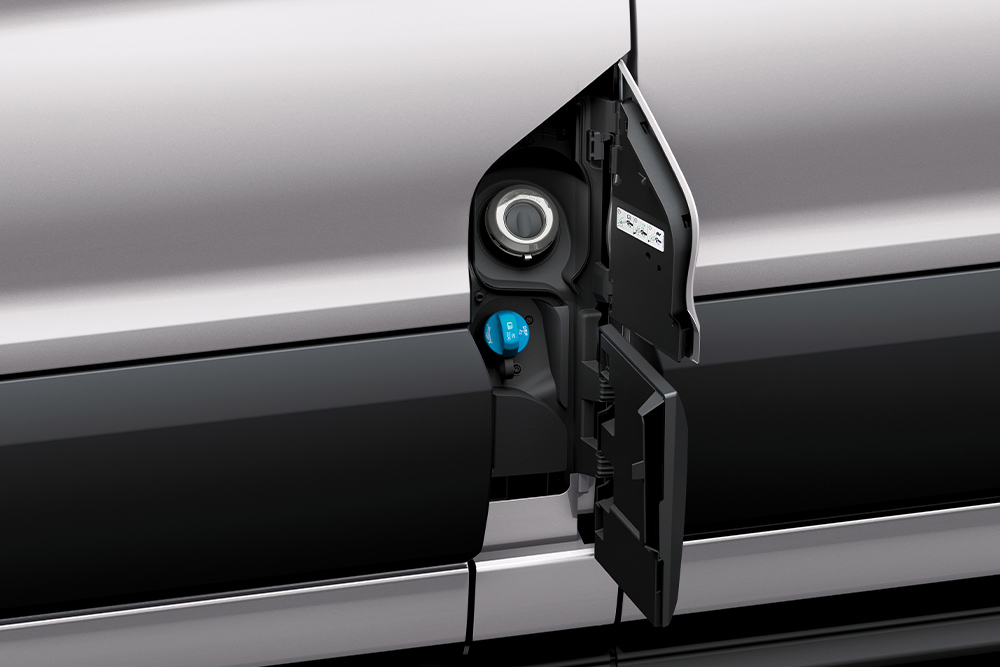 Ford Transit Kombi Easy Fuel lokkfritt drivstoffpåfyllingssystem.